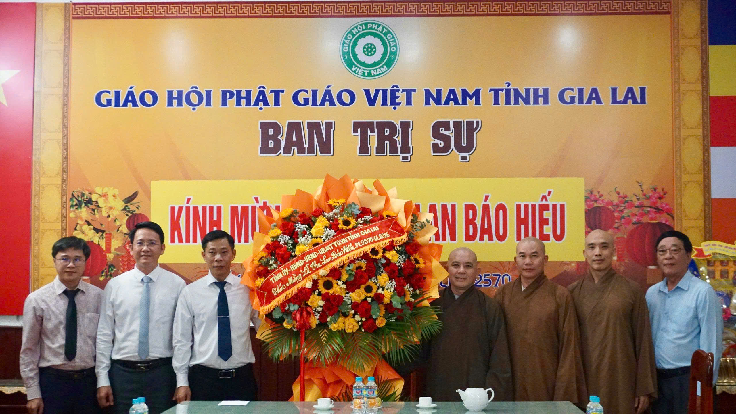 Lãnh đạo Sở Dân tộc và Tôn giáo tỉnh thăm Ban Trị sự Phật giáo tỉnh